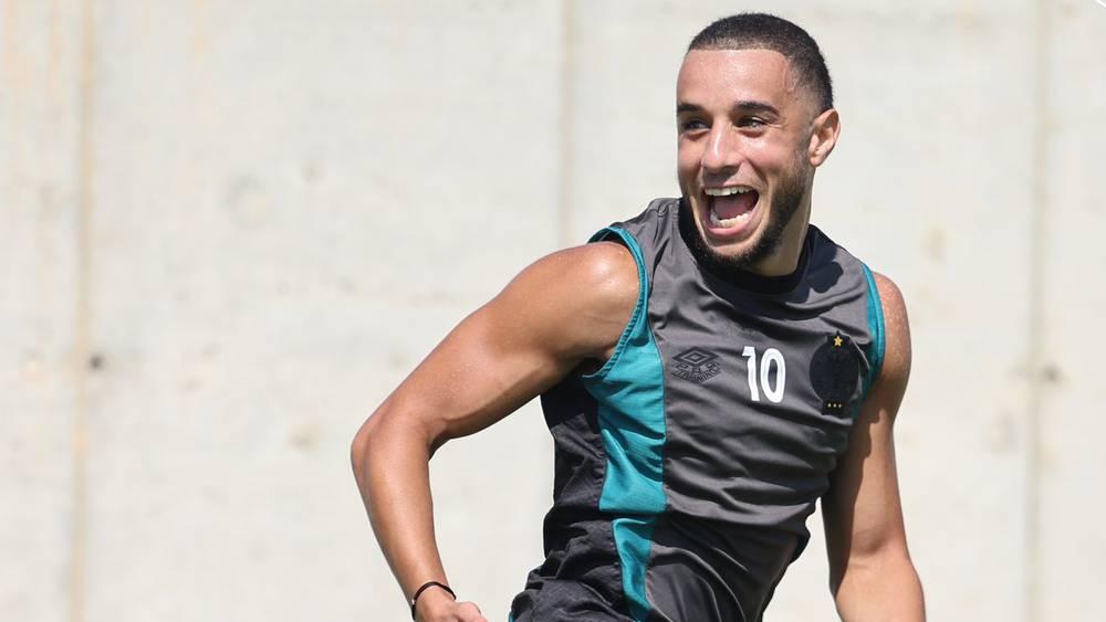 بعد الاستفادة من يوم راحة.. الرجاء يستأنف عشية اليوم تداريبه استعدادا لمواجهة المغرب الفاسي