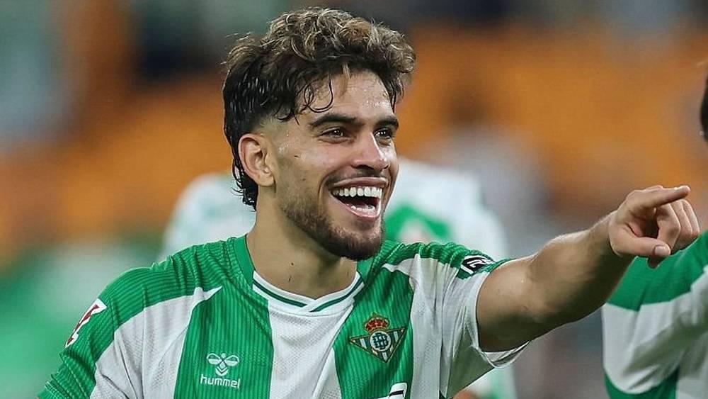 صحيفة "ماركا" تختار الزلزولي ضمن التشكيلة المثالية للجولة السابعة من "الليغا"