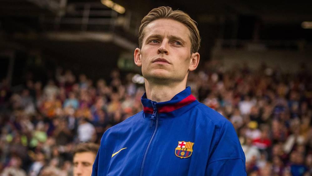 دي يونغ: "نشعر بخيبة أمل كبيرة لكن لا يزال أمامنا طريق طويل في دوري أبطال أوروبا"