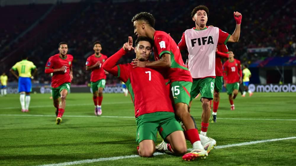 لاعبو المنتخب المغربي للشباب: "قادرون على مقارعة المنتخبات العالمية ونعمل بجد لرفع راية المغرب عاليا"