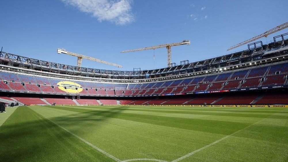 عودة برشلونة إلى الـ"كامب نو" تتأجل من جديد.. النادي يعلن إقامة مباراته أمام أولمبياكوس بملعب "لويس كومبانيس"