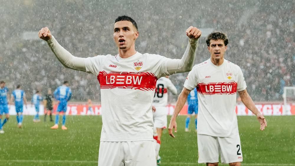 الخنوس يُتوج بجائزة "رجل مباراة" شتوتغارت وهايندهايم