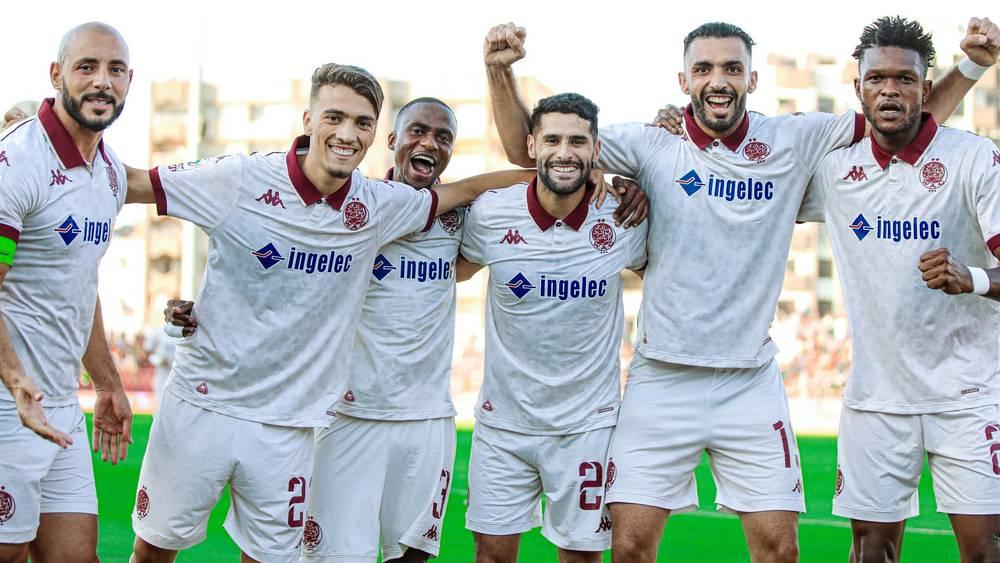 الوداد يباشر إجراءات السفر إلى غانا استعدادا لمواجهة أشانتي كوتوكو