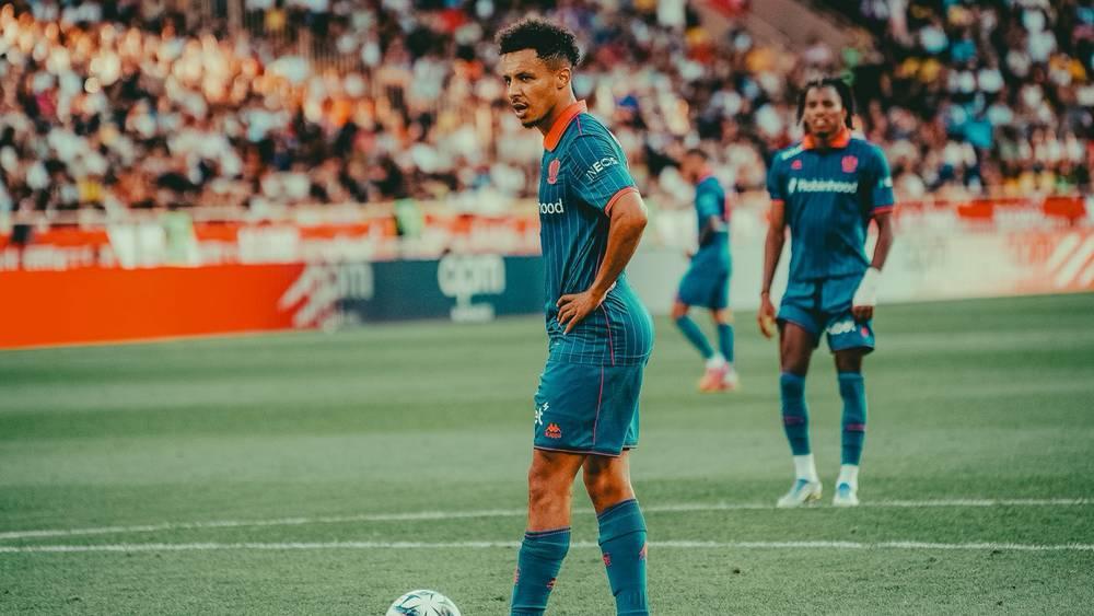 صحيفة "ليكيب" تختار ديوب ضمن التشكيلة المثالية للجولة السابعة من الدوري الفرنسي