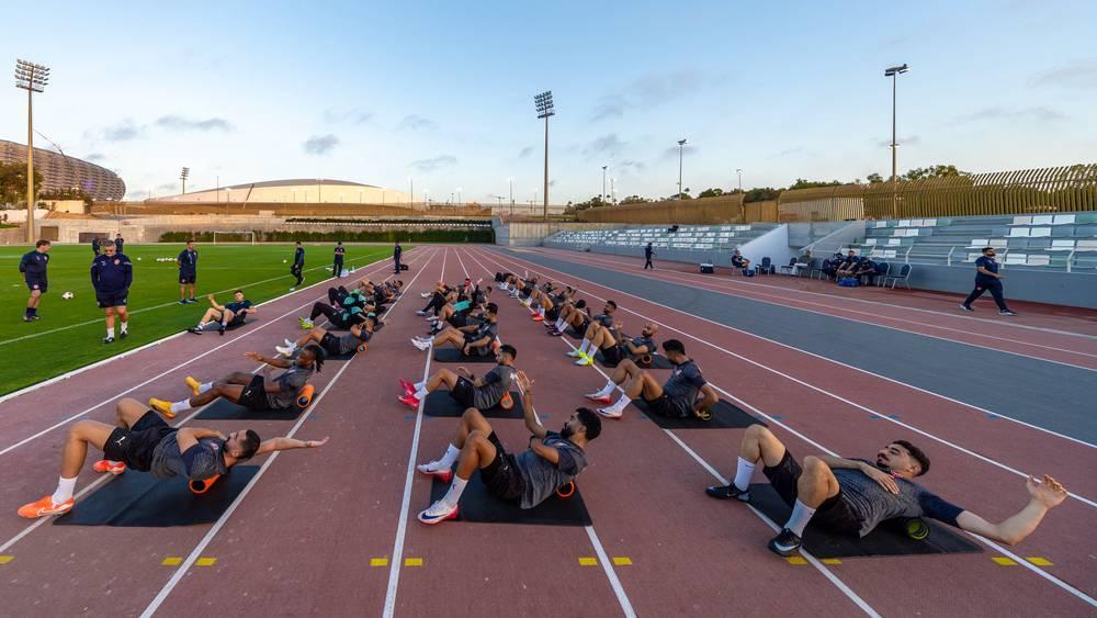 بعثة المنتخب البحريني تصل إلى الرباط وتجري أولى حصصها التدريبية استعدادا لمواجهة المغرب