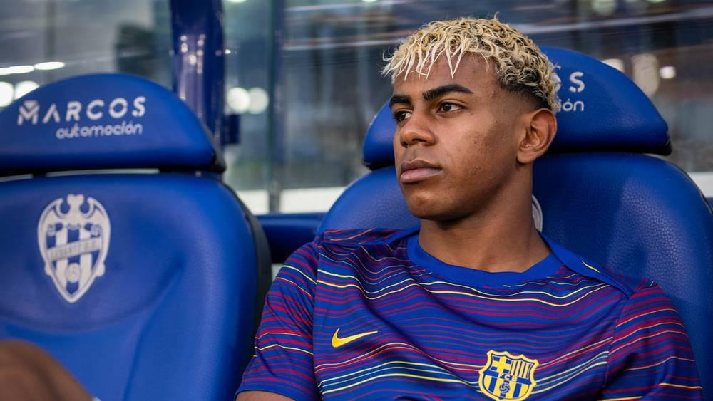 مشاركة يامال ضد جيرونا وأولمبياكوس واردة قبل مباراة "الكلاسيكو" أمام ريال مدريد