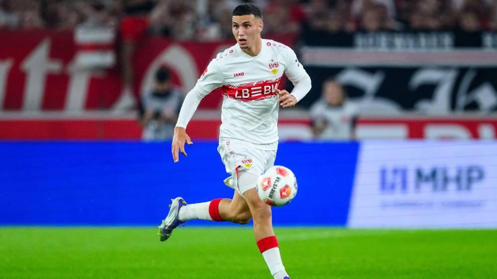 شتوتغارت يتجه لتفعيل بند شراء عقد الخنوس