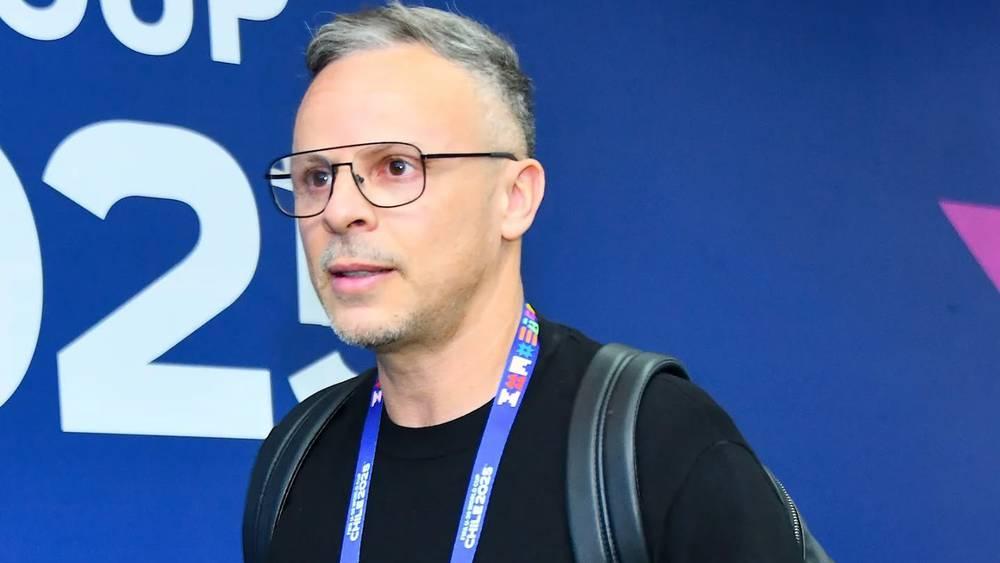 وهبي في رسالة واضحة: "نحترم الجميع لكننا لا نخشى أحدا فنحن نريد الوصول إلى النهائي والتتويج باللقب العالمي"