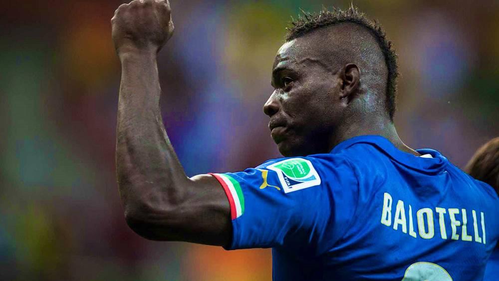 بالوتيلي منتقدا الجيل الحالي للمنتخب الإيطالي: "بعض اللاعبين يفتقرون للرغبة في الدفاع عن قميص الفريق الوطني"