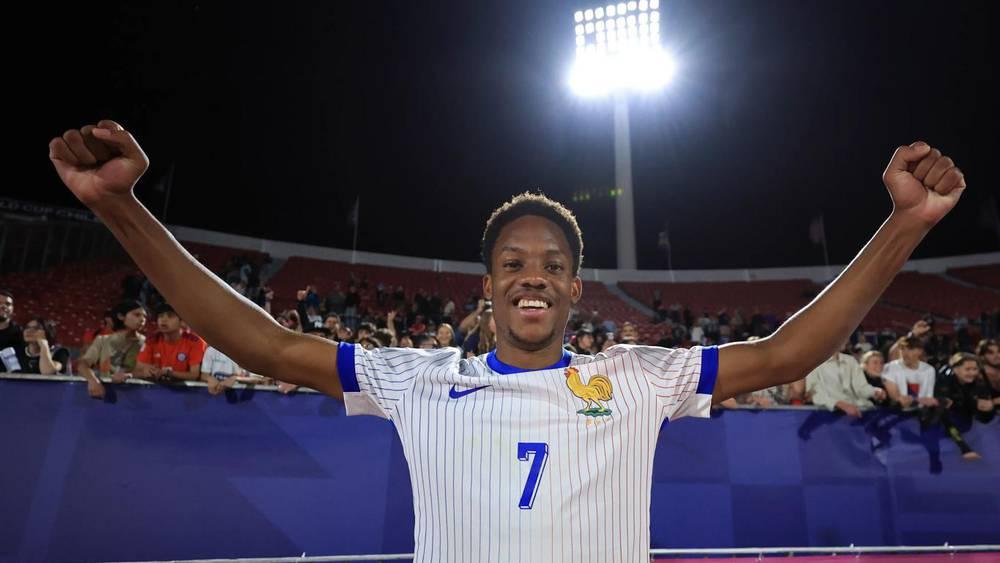 ميشال (لاعب منتخب فرنسا للشباب): "المغرب فريق قوي للغاية لكنّنا سنُقاتل للفوز عليه وبلوغ نهائي المونديال"