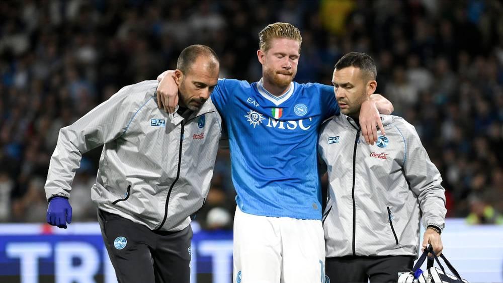 Naples annonce une grave déchirure musculaire pour Kevin De Bruyne, son absence estimée à plusieurs mois