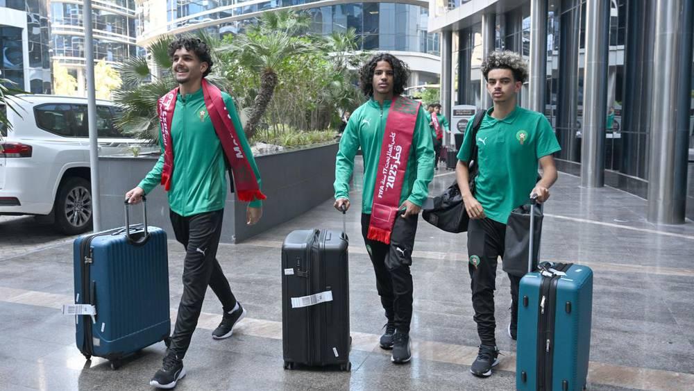 بعثة المنتخب المغربي لأقل من 17 سنة تحط الرحال بالدوحة استعدادًا لمونديال قطر 2025