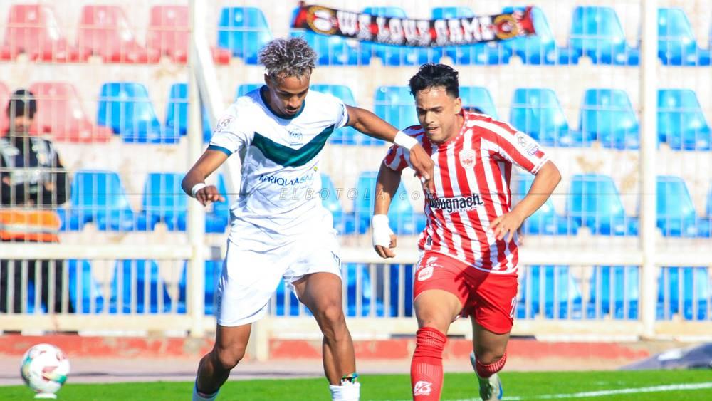 البطولة الاحترافية/ التعادل (1-1) يحسم مباراة أولمبيك الدشيرة والنادي المكناسي