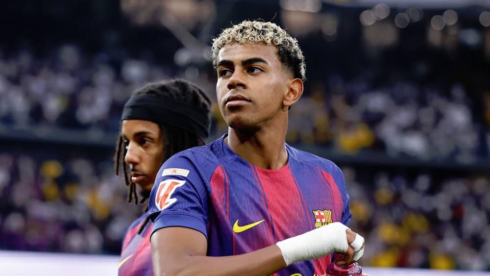 فليك: "سأحمي لامين يامال وأدعمه دائما"