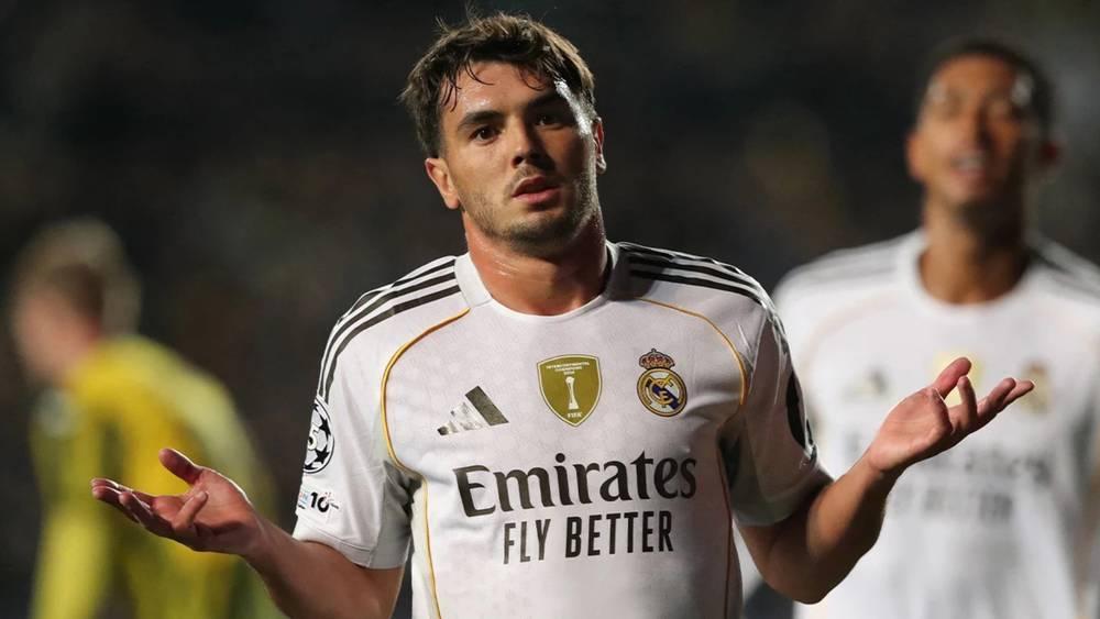 التشكيلة المتوقعة.. ألونسو يفضل إشراك كامافينغا أساسيا ضد ليفربول بدلًا من دياز رغم غياب ماستانتونو