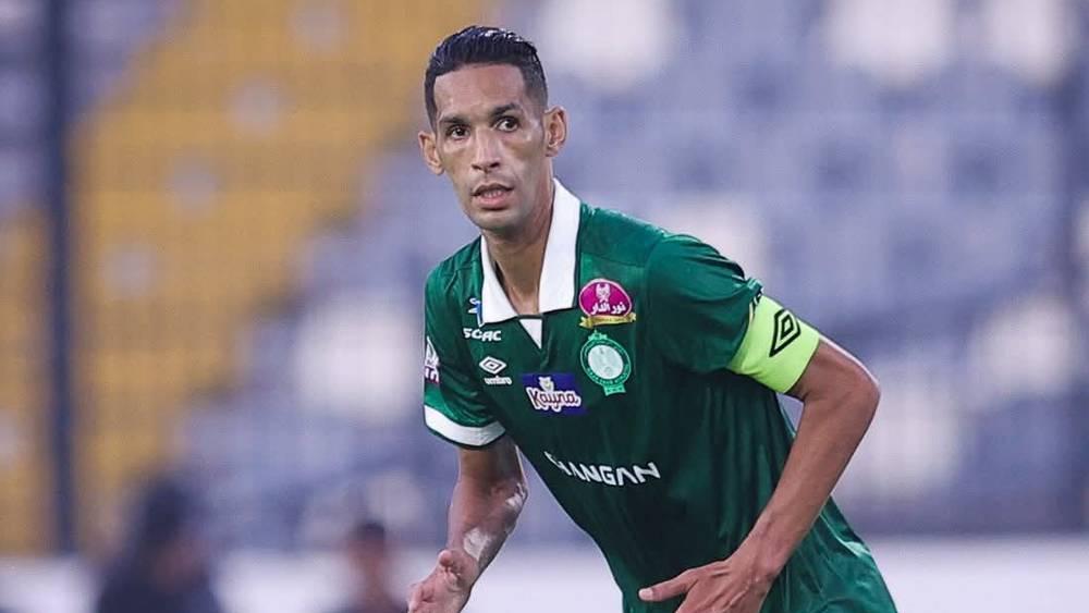 الرجاء يفتقد خدمات بانون والنفاتي أمام الكوكب المراكشي