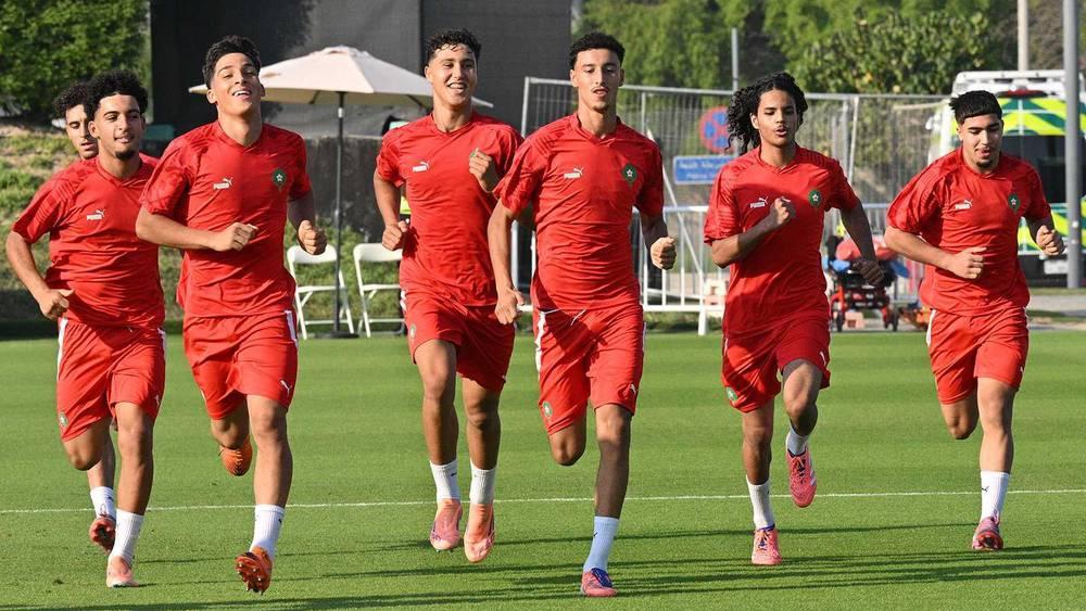 المنتخب المغربي يستأنف تدريباته تحضيرًا لمواجهة البرتغال في مونديال الناشئين وسط تركيز عالٍ