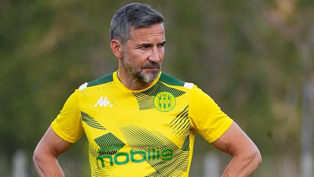 مجموعة الجيش الملكي/ زينباور: "ربما لسنا المرشحين لكن مواجهة خصوم من أعلى مستوى هو ما نريده لتطوير فريقنا"