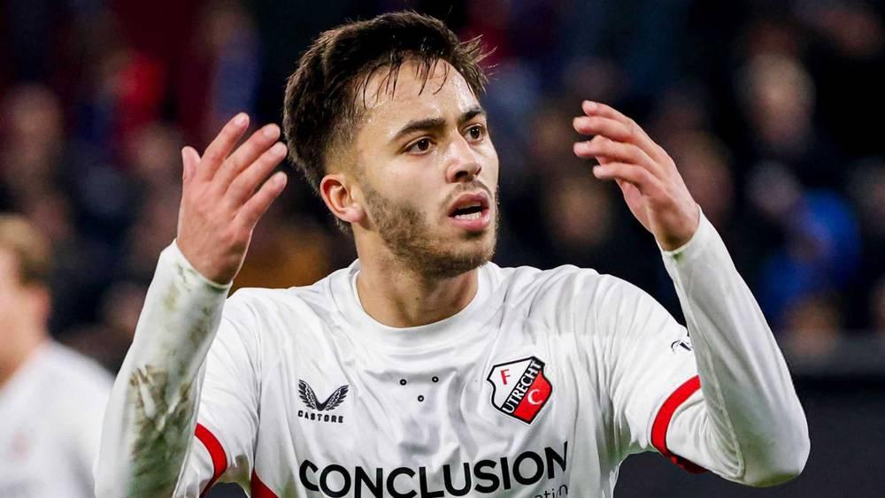 الكرواني يقدم تمريرتين حاسمتين في فوز فريقه أوتريخت على أياكس (2-1) في الدوري الهولندي