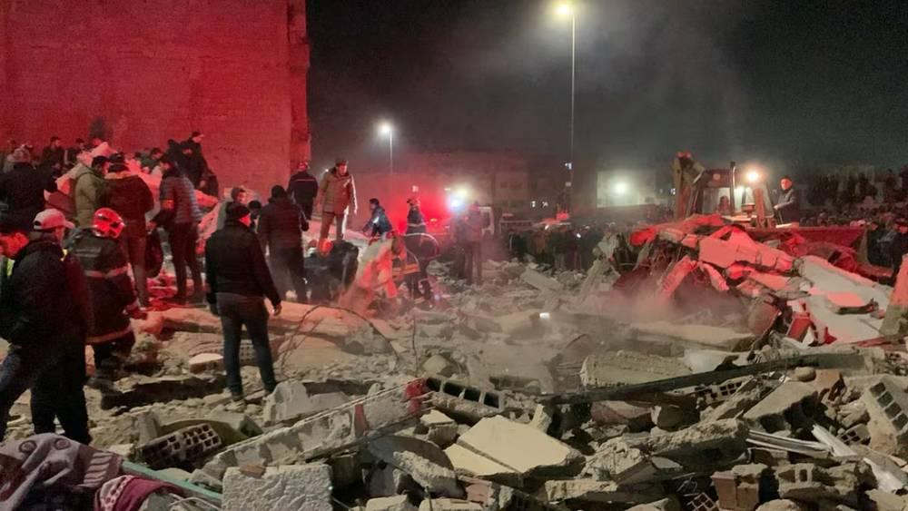 المغرب الفاسي يعزي أسر ضحايا فاجعة انهيار عمارتين بحي المسيرة في فاس ويتمنى الشفاء للمصابين