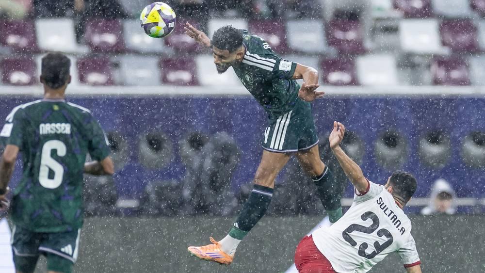 Coupe Arabe : Le coup d'envoi de la seconde période Arabie Saoudite - Émirats reporté à cause de la pluie