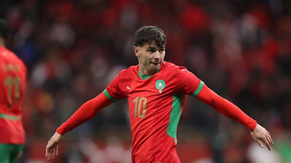 دياز: "أشعر أنني في بيتي والجمهور يُحبني لذلك أريد أن أعطي كل ما لدي فوق الملعب لأجعلهم فخورين"