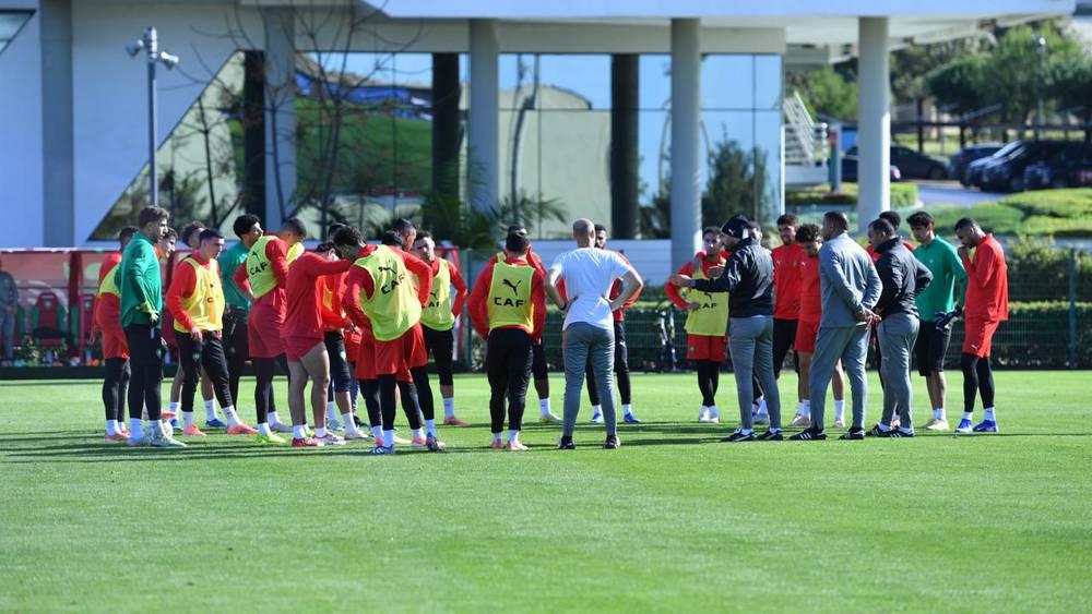 المنتخب المغربي يجري اليوم الخميس آخر حصة تدريبية قبل مواجهة مالي