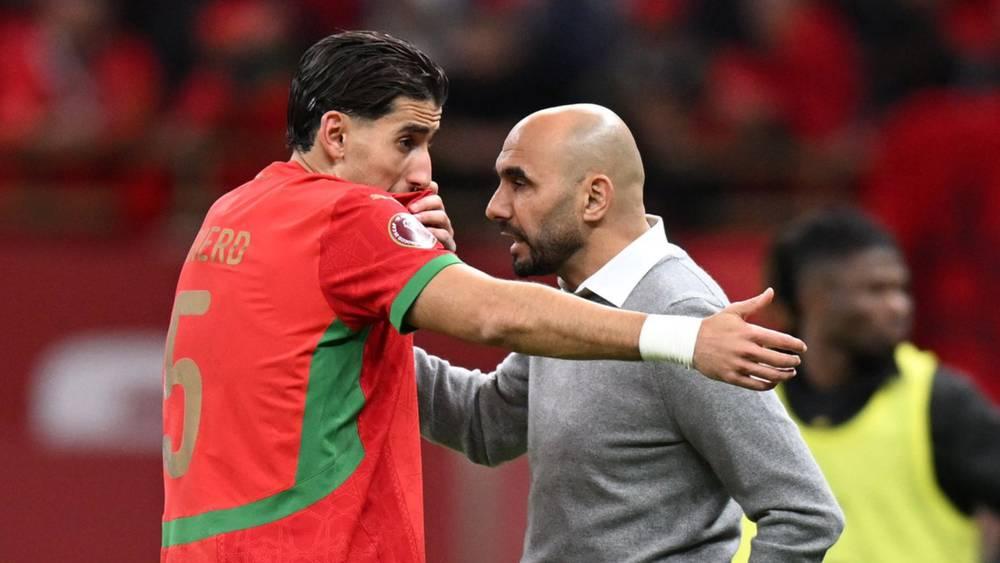 الركراكي: "مَاغَاندِّيوش كأس أفريقيا بالهْضرَة واللاعبين عليهم ضغط كبير"