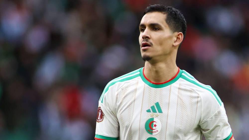 الجزائري عيسى ماندي يشيد بتنظيم المغرب لـ"كان 2025": "الملاعب رائعة جدا وجودة أرضيات الميادين جيدة"