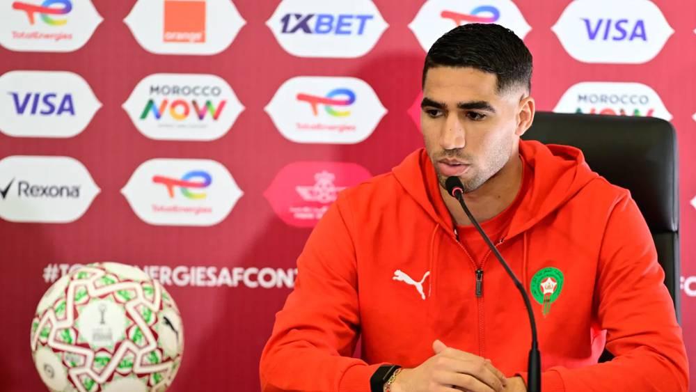 حكيمي: "الجماهير متطلبة ويريدون أن يفوز المغرب دائما ولكن كأس أفريقيا ليست سهلة"