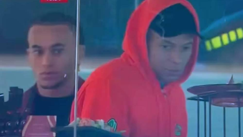 الشقيقان كيليان وإيثان مبابي حاضران في الملعب الكبير لمراكش لمتابعة مباراة الكاميرون وكوت ديفوار