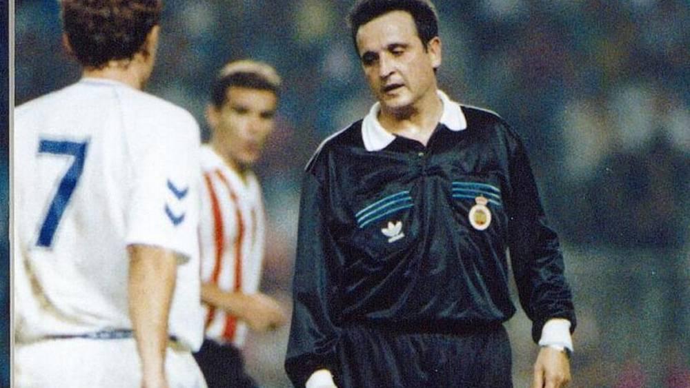 قضية نيجريرا: اتهامات لبرشلونة بـ"مساعدات تحكيمية"