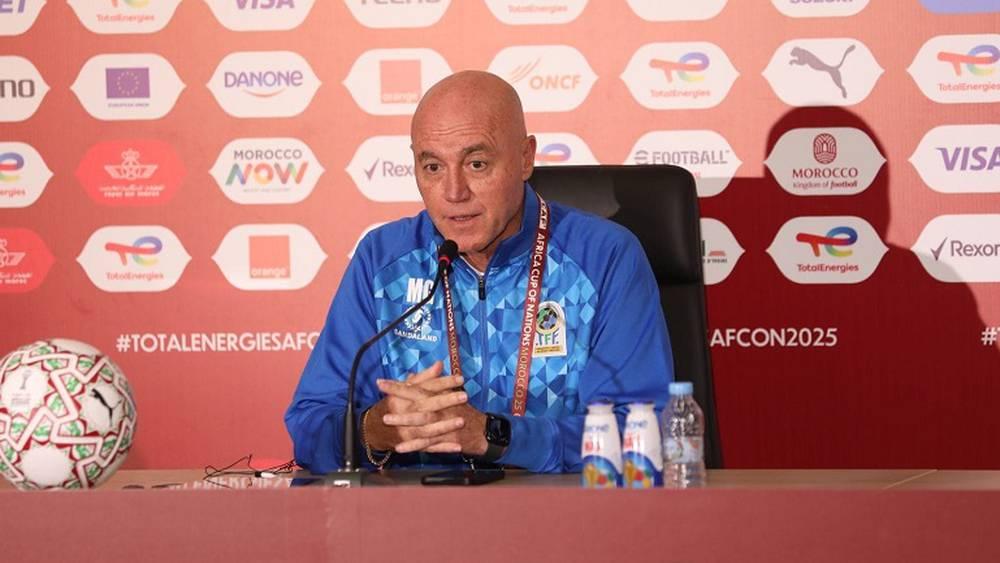 غاموندي (مدرب تنزانيا): "نعرف أننا سنواجه الخصم الأصعب في تاريخ الكرة التنزانية لكننا جاهزون لمحاولة انتزاع نتيجة إيجابية"