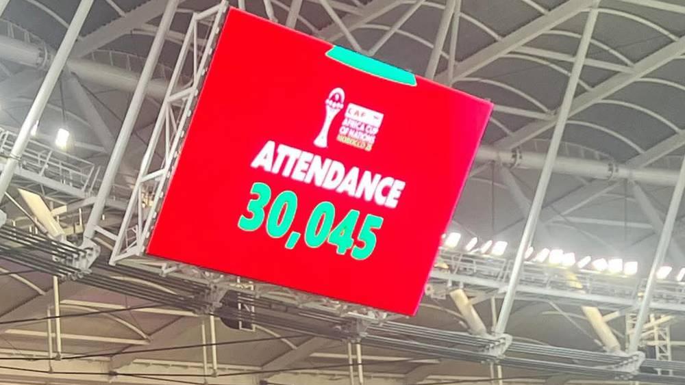 "كان المغرب".. أزيد من 30 ألف متفرج حضروا لمتابعة مباراة السنغال والسودان بملعب طنجة الكبير