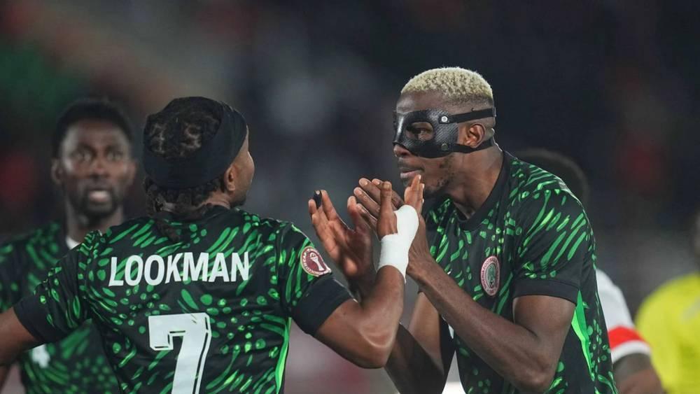 لوكمان بعد شنآنه مع أوسيمين: "لم نتحدث بعد ولكنه يظل أفضل لاعب في نيجيريا"