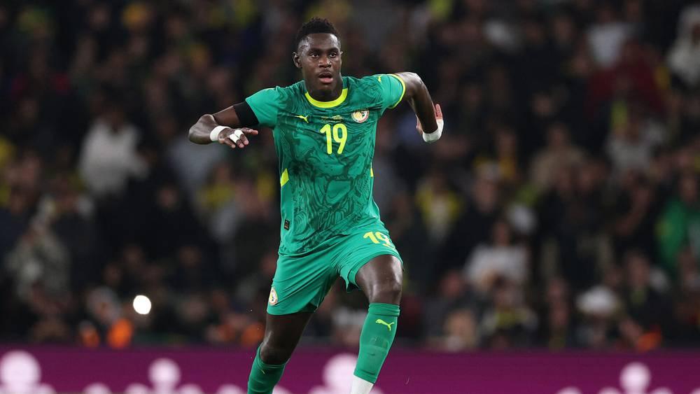 نياكاتي (لاعب السنغال): "المغرب استقبلنا بشكل جيد جدا والتنظيم رائع.. بصراحة التقييم هو 10 على 10"