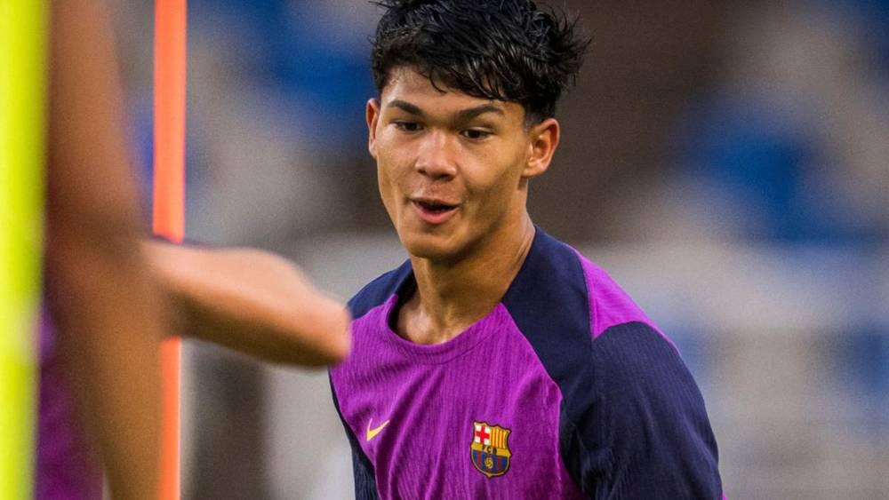 درو فرنانديز يبلغ فليك بقراره مغادرة برشلونة