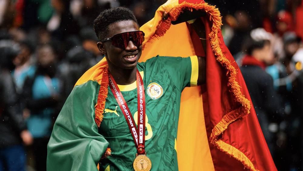 كامارا: "كنا نعلم أنها ضربة جزاء لكننا غادرنا الملعب لأن الحكم رفض العودة إلى تقنية الفيديو لمراجعة هدفنا الملغى!"