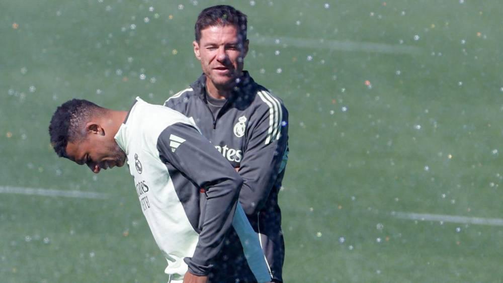 مبابي يعلق على إقالة ألونسو ومشاركته في كأس السوبر الإسباني