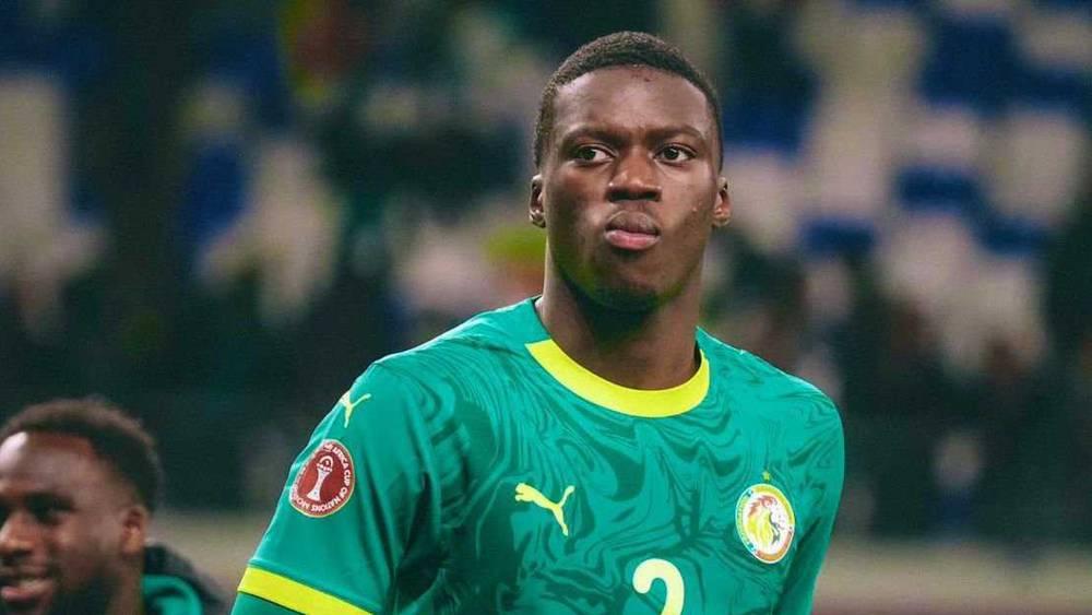 مامادو سار (لاعب السنغال) عن كواليس انسحابهم من نهائي "الكان": "المسؤولون تحدثوا معنا"