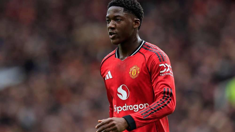 كوبي ماينو يقرر البقاء مع مانشستر يونايتد