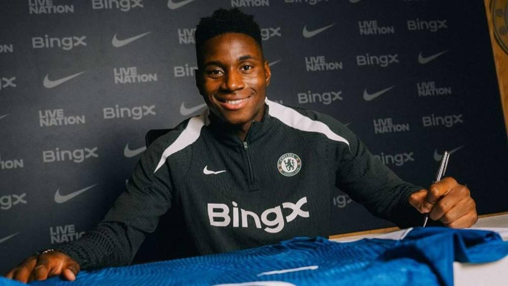 إصابة جديدة تُبعد داريو إيسوغو عن تشيلسي لأكثر من شهر