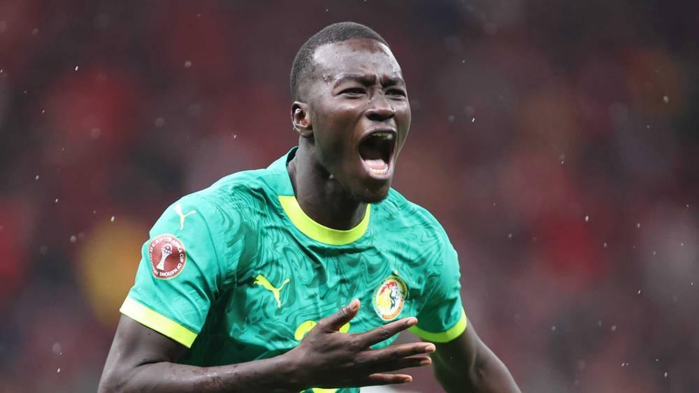 باب غايي (لاعب السنغال): "نأسف لمغادرة الملعب خلال النهائي.. نحن بشر ومن الطبيعي أن نخطئ"