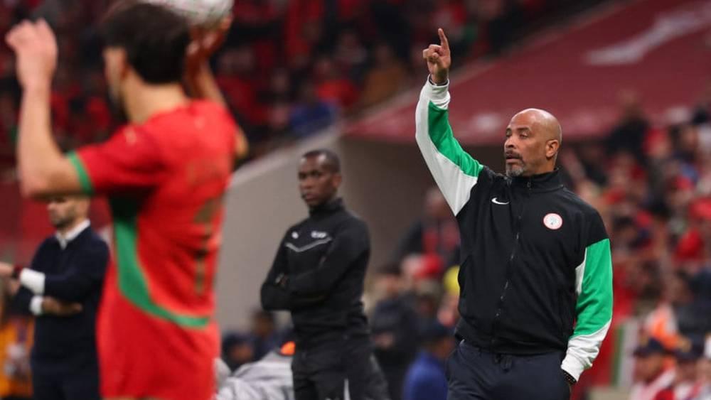 كأس أفريقيا ترفع أسهم مدرب نيجيريا إريك شيل وثلاث منتخبات مهتمة بخدماته