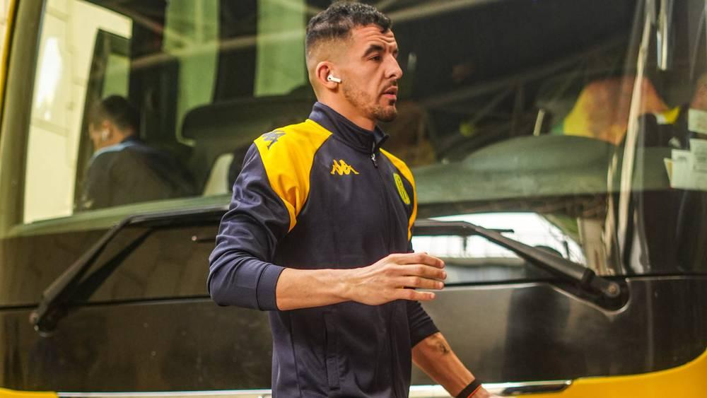 شبيبة القبائل يحدد غدا الخميس موعدا للسفر صوب المغرب من أجل مواجهة الجيش الملكي