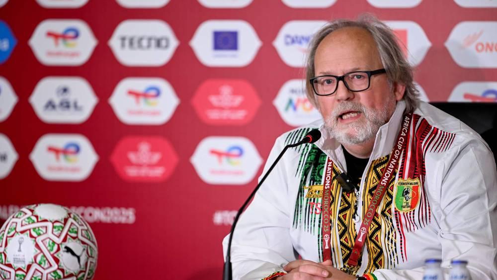 مدرب مالي: "اكتشفت استقالة الاتحاد المالي عبر الأنترنت وأنا لا أعرف مصيري"