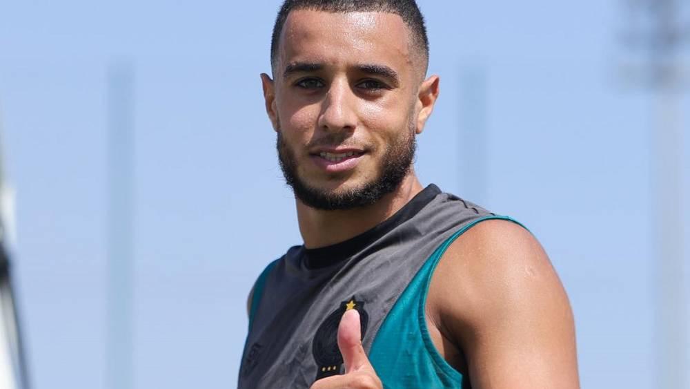 الرجاء يعلن إعارة ولد الشيخ إلى فوليندام الهولندي حتى نهاية الموسم الحالي