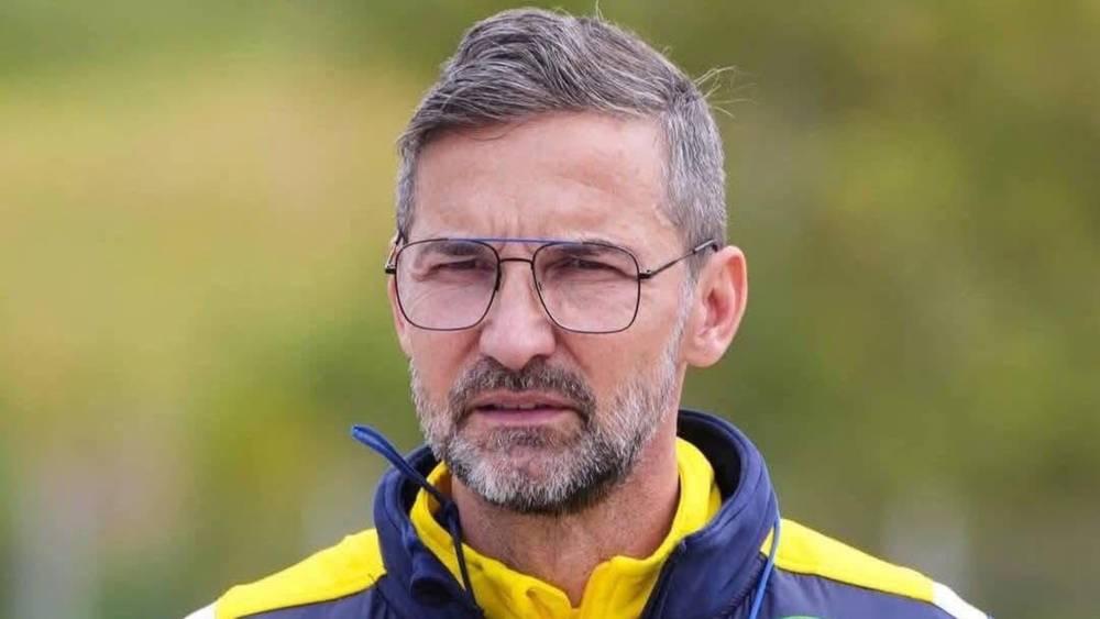 زينباور مدرب شبيبة القبائل: "عشتُ تجربة رائعة مع الرجاء وأحبه كما أحب جميع الأندية التي أدربها"