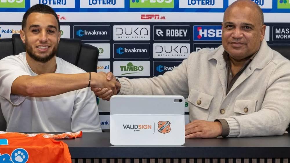 رسميا/ فوليندام الهولندي يعلن ضم ولد الشيخ على سبيل الإعارة قادمًا من الرجاء