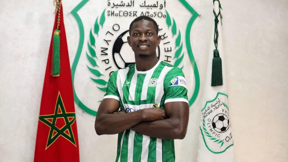 أولمبيك الدشيرة يعلن تعاقده مع الإيفواري إبراهيم فاكولي لموسمين ونصف قادما من ريال أفييلا الإسباني